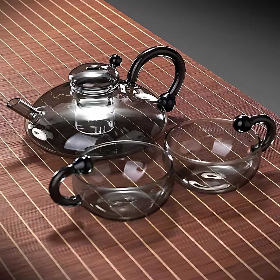 Semi-automatic filtration teapot with handle